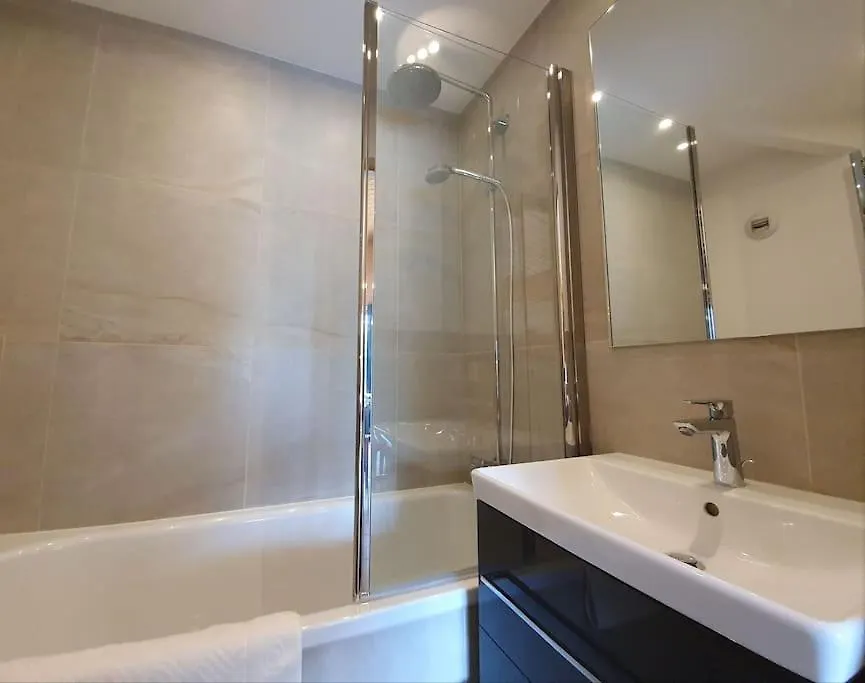 Apartment C11, 72M2, 3 Bedrooms, Next To The Ski Lift Samoens