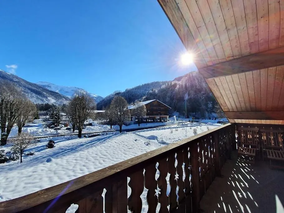C11, 72M2, 3 Bedrooms, Next To The Ski Lift Samoens France