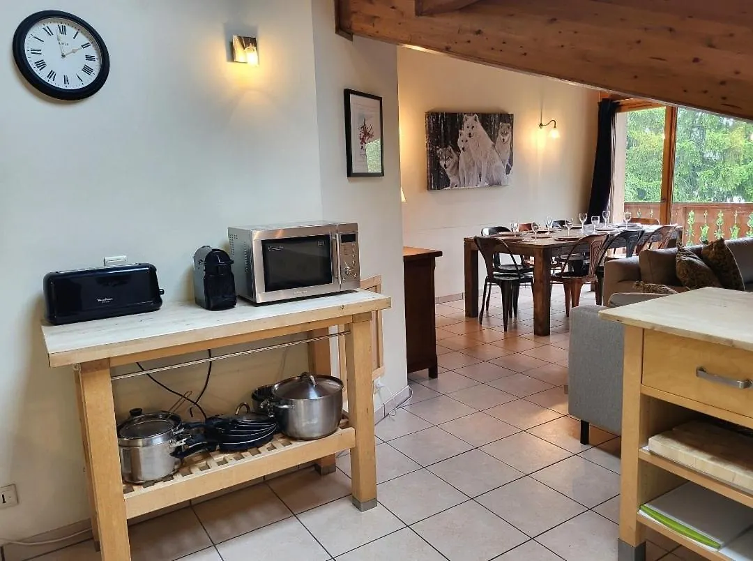 C11, 72M2, 3 Bedrooms, Next To The Ski Lift Samoens France